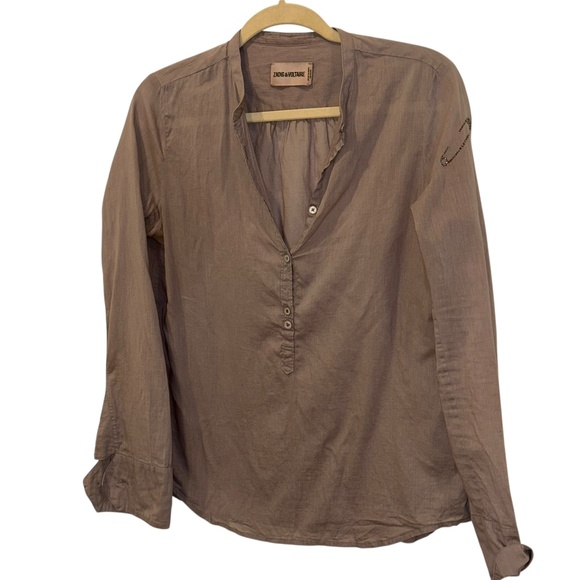 Zadig & Voltaire Tops - Zadig & Voltaire gray silver sparkle studded Safety Pin on shoulder shirt S